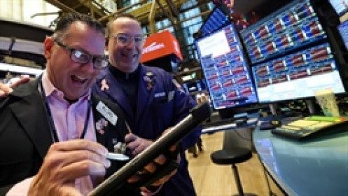 S&P 500 chấm dứt chuỗi giảm 4 phiên liên tiếp