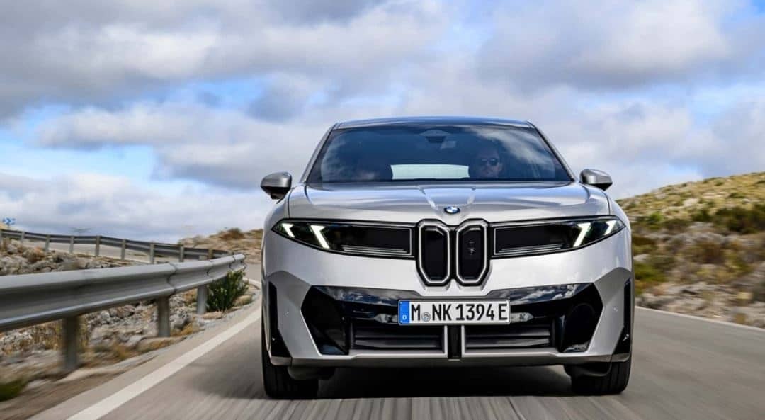 Vì sao lệnh cấm xe xăng của châu Âu thất bại?