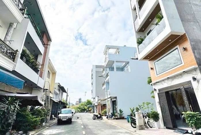 Nhà trong hẻm khó bán