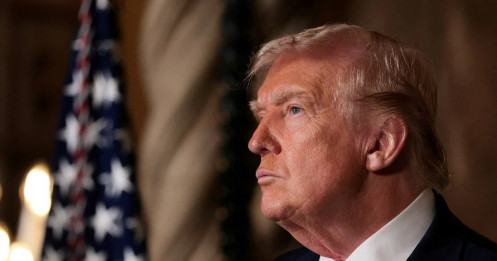 Đảng Dân chủ cảnh báo cứng rắn khi Tổng thống Mỹ triệu hồi gần 30 đại sứ