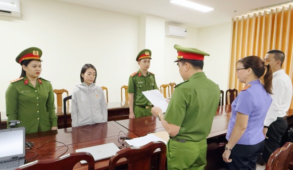 Chủ tịch công ty AIC Nguyễn Thị Thanh Nhàn tiếp tục bị truy nã
