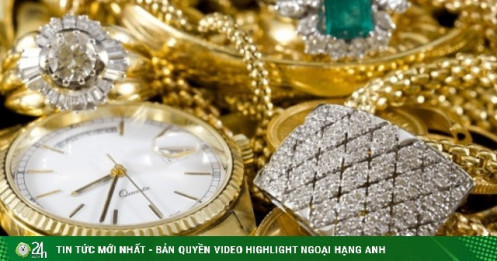 Bạc được nâng mạnh dự báo 2026, nhưng vàng vẫn là “ngôi sao”