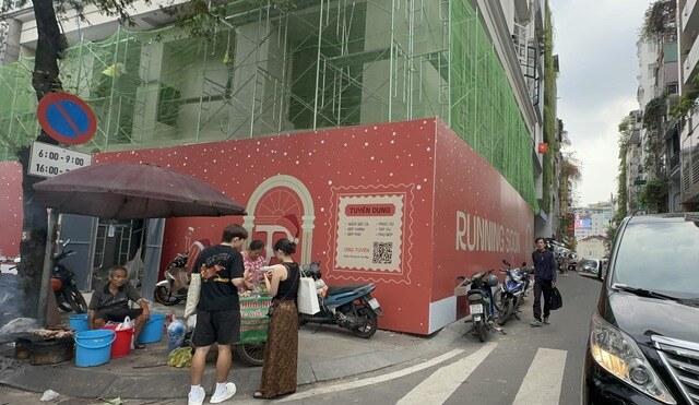 Nghịch lý mặt bằng cho thuê cuối năm