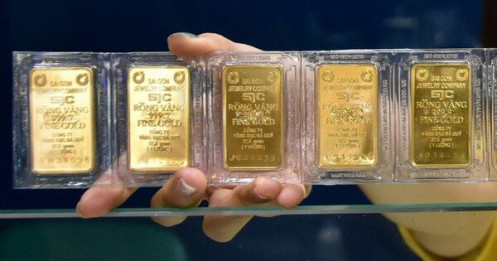 Mua bán vàng không qua tài khoản thanh toán bị phạt tới 20 triệu đồng