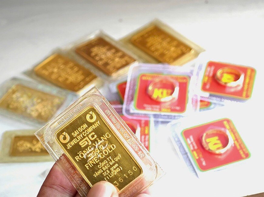 Giá vàng miếng giảm mạnh hơn vàng nhẫn