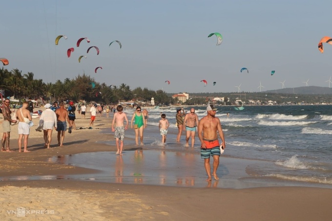 Lâm Đồng, Hà Nội, TP HCM thu hút khách du lịch dịp Tết