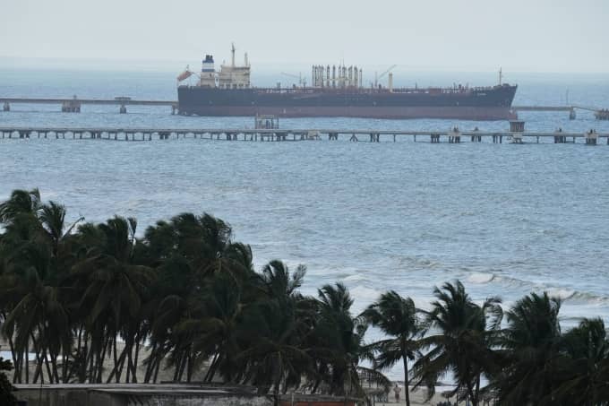 Thị trường dầu mỏ ra sao khi Mỹ bắt Tổng thống Venezuela?