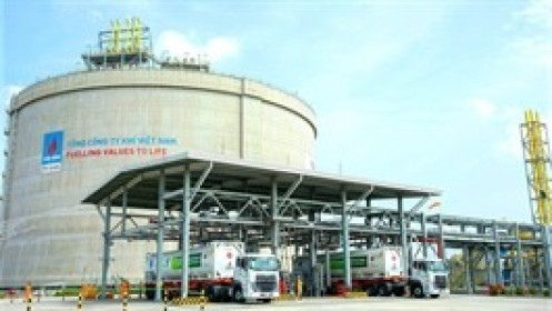 Một cổ phiếu bluechip đầu ngành năng lượng có thể rời sàn