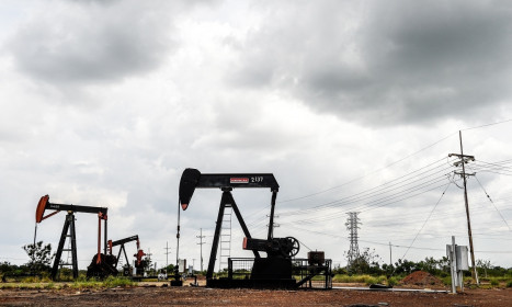 Xuất khẩu dầu mỏ Venezuela tê liệt