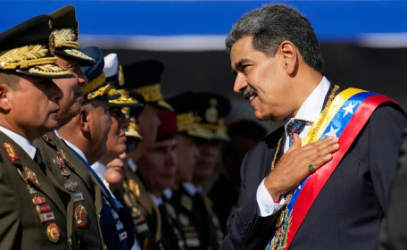 Tổng thống Venezuela Maduro dễ đuối lý khi ra toà án Mỹ