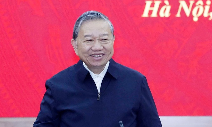 Tổng Bí thư: Đổi mới mô hình phát triển phải đứng trên mảnh đất thực tiễn Việt Nam