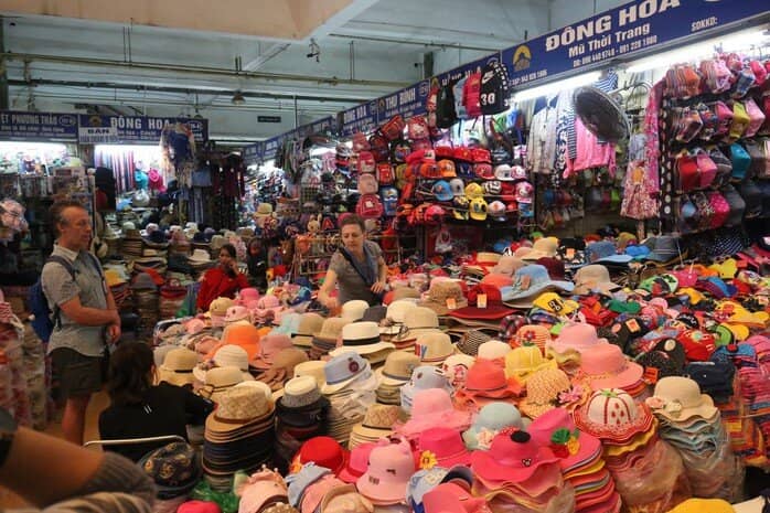 Hộ kinh doanh có thể bố trí người thân làm kế toán