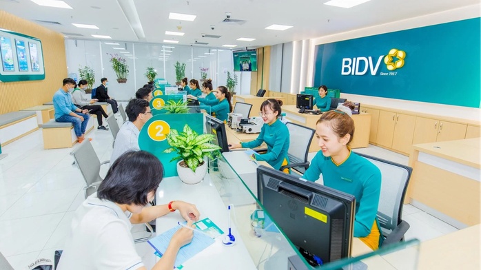 Ngân hàng có quy mô lớn nhất Việt Nam báo lãi trước thuế 36.000 tỉ đồng