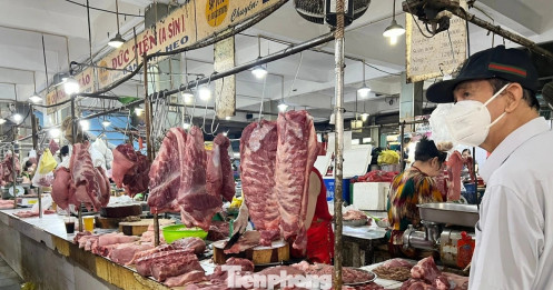 Thịt heo bình ổn giá bất ngờ... leo thang