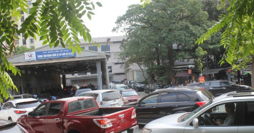 Bỏ tem thu phí đường bộ: Chủ xe cần lưu ý gì khi đăng kiểm?