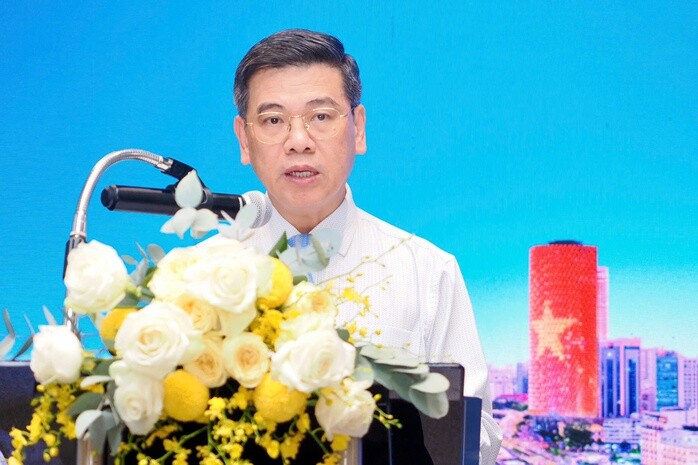 Giám đốc Sở Công thương TPHCM nói "“dư tiền" để hỗ trợ doanh nghiệp đổi mới”!