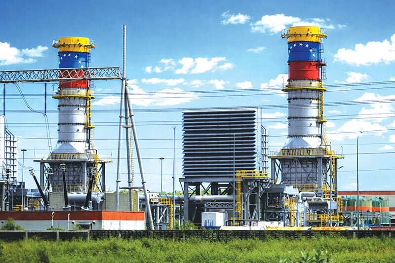 Thị trường dầu mỏ thế giới năm 2026 tiếp tục dư thừa