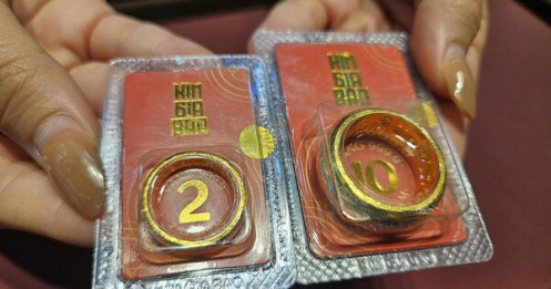 Sáng 10/1, giá vàng miếng SJC có biến động bất ngờ