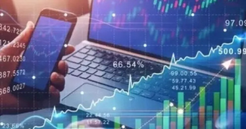 Phát lộ vụ thao túng cổ phiếu, nhiều người bị xử lý