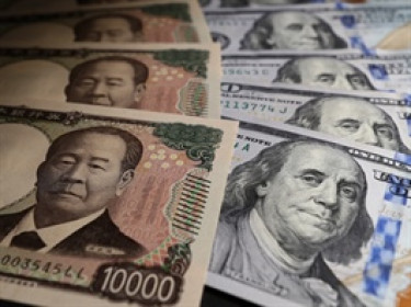 Cú sốc toàn cầu khi lợi suất Nhật Bản vượt đỉnh, thanh khoản đảo chiều