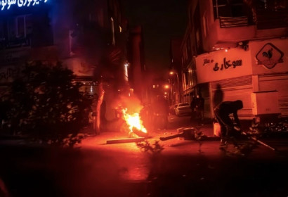 Số người chết trong biểu tình Iran tăng sốc, Mỹ tính phương án quân sự