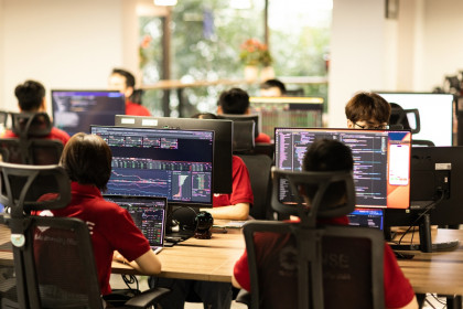 DNSE tăng doanh thu 77% năm 2025