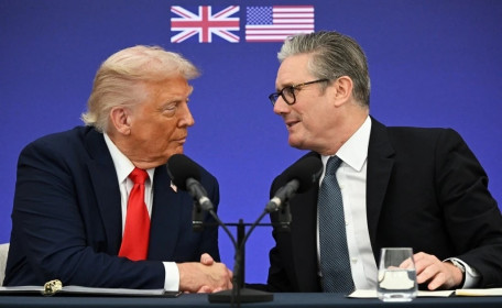 Lần hiếm hoi Thủ tướng Anh lên tiếng chỉ trích Tổng thống Mỹ