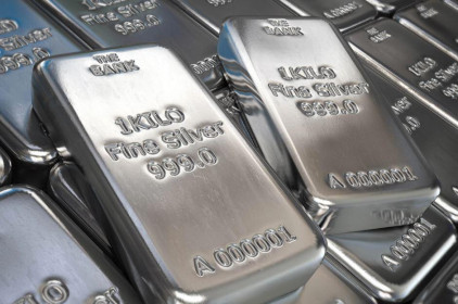 Bạc leo đỉnh mới, thị trường toàn cầu và trong nước cùng ‘nóng’