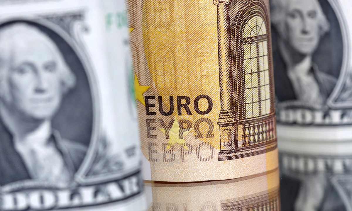 'Vũ khí' 8.000 tỷ USD của EU khi đối đầu Mỹ