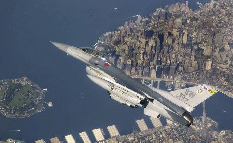 Mỹ điều máy bay đến Greenland