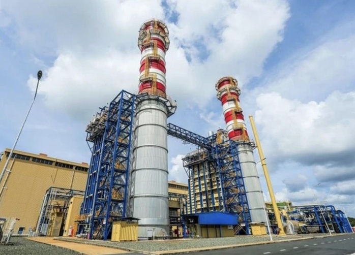 Doanh nghiệp ngành điện lãi khủng, thu nhập nhân viên tăng mạnh