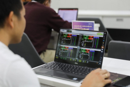 VN-Index giảm mạnh