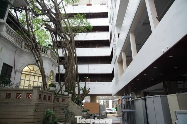 Đồng loạt phá dỡ mặt bằng làm dự án Quảng trường – Công viên phía Đông hồ Hoàn Kiếm