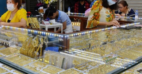 Cử tri phản ánh độc quyền mua - bán vàng miếng gây biến động lớn về giá, Ngân hàng Nhà nước nói gì?