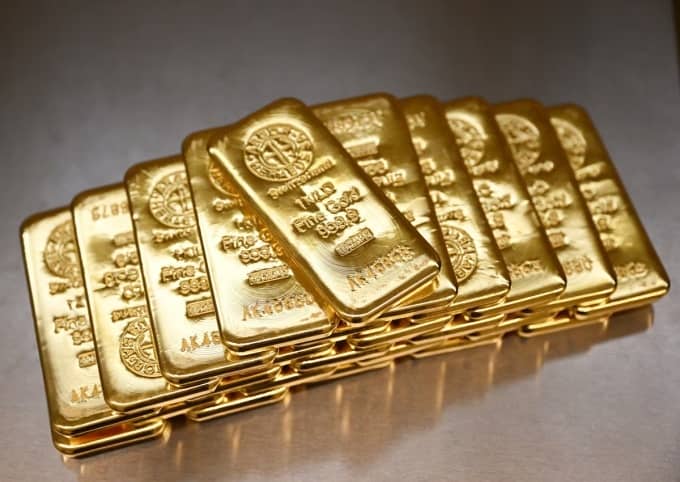 Vàng được dự báo sớm vượt 5.000 USD
