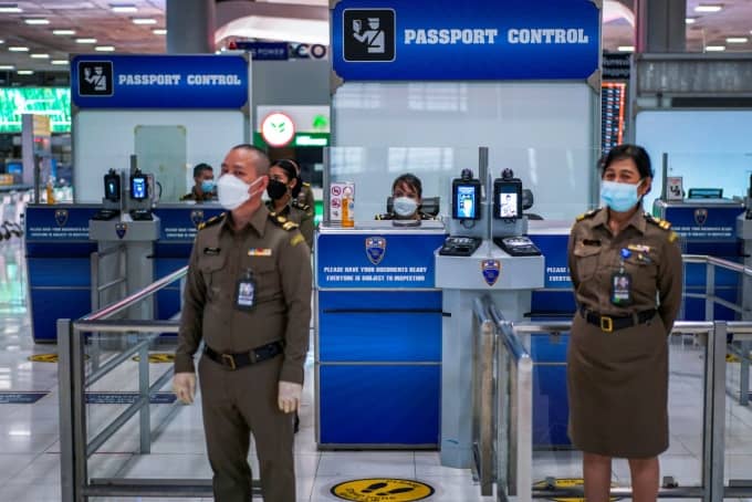 Cách phòng tránh virus Nipah khi đi du lịch nước ngoài