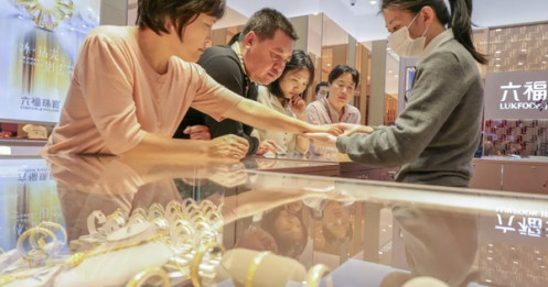 Vàng lập đỉnh do mua ròng tăng đột biến