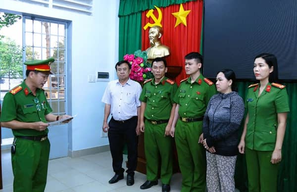 Khởi tố, bắt giam chủ cơ sở thu gom heo nhiễm dịch tả châu Phi về bán kiếm lời