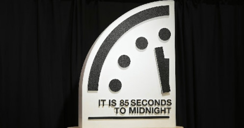 "Đồng hồ Tận thế" tiến sát mốc kỷ lục: Chỉ còn 85 giây đến “nửa đêm”