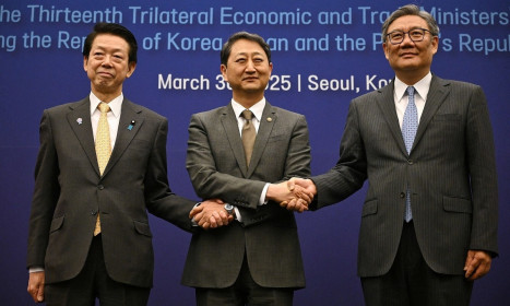 Các nền kinh tế tiến gần nhau hơn vì thuế của Mỹ