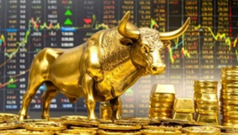 Vàng thế giới tăng dựng đứng lên sát mốc 5,500 USD, giá bạc vượt 117 USD