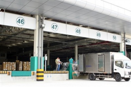 Doanh nghiệp hàng không "1 vốn 4 lời" báo lãi kỷ lục, nỗi lo Long Thành vẫn hiện hữu