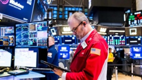 S&P 500 giảm 3 phiên liên tiếp vì sức ép của nhóm công nghệ