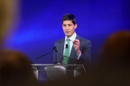 Ông Trump đùa sẽ kiện Kevin Warsh nếu không hạ lãi suất