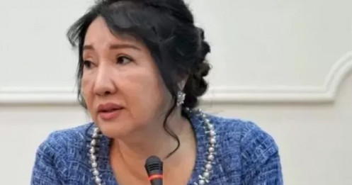 Mẹ 'Cường đô la' nợ công ty bao nhiêu tiền?