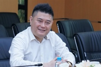 Gia đình ông Nguyễn Đức Thụy tích cực nâng sở hữu tại LPBS lên gần 35%