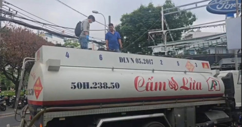 Vụ lùm xùm xăng giả: Hé lộ hóa chất pha trộn 'phá xe'