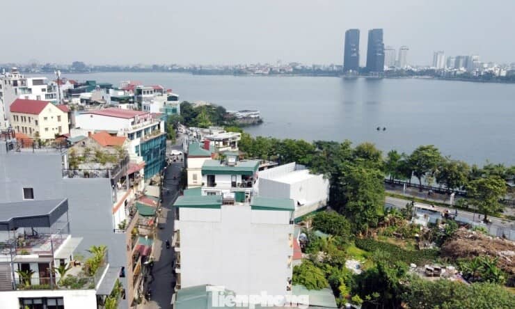 Giá nhà đất ven hồ Tây chạm mốc gần 2 tỷ đồng/m²