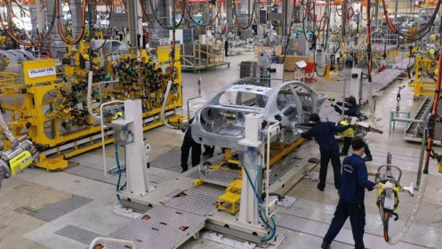 FDI tháng đầu năm 2026: giải ngân tăng, vốn đăng ký giảm