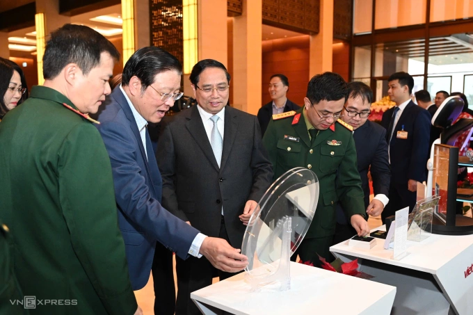 Đại hội XIV xác lập bước chuyển từ 'theo kịp' sang 'vươn lên cạnh tranh'